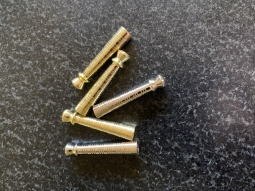 Blunt Bolo Tips