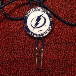 Tampa Bay Lightning Bolo